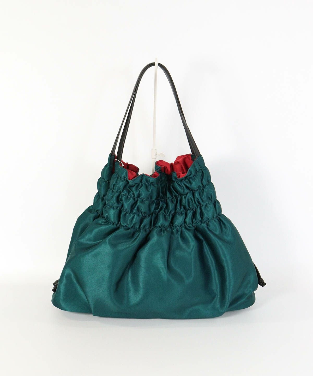 スカーフ柄風トートバッグ(グリーン)後ろ