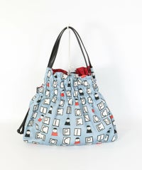 スカーフ柄風トートバッグ(ブルー)前