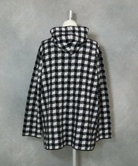 千鳥柄フード付ニットコート後（ブラック）