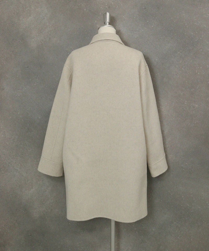 ウール混ミドル丈リバーコート後（ホワイト）