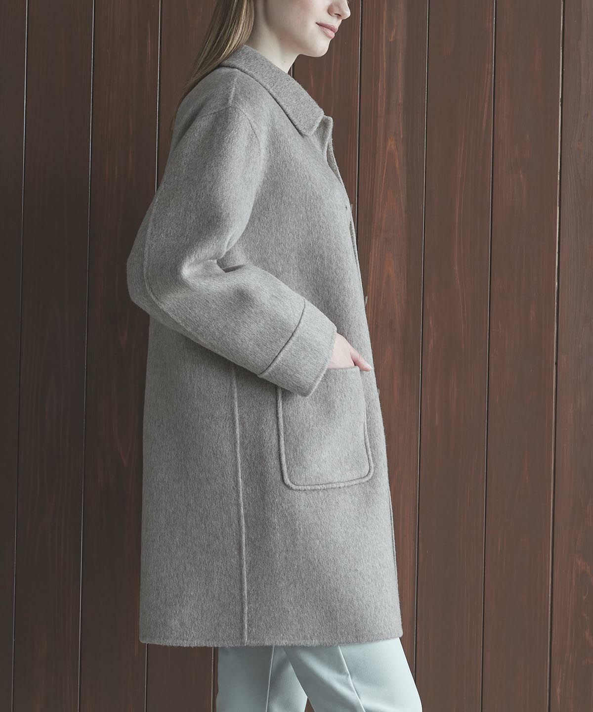 モデル着用画像（ブラウン）