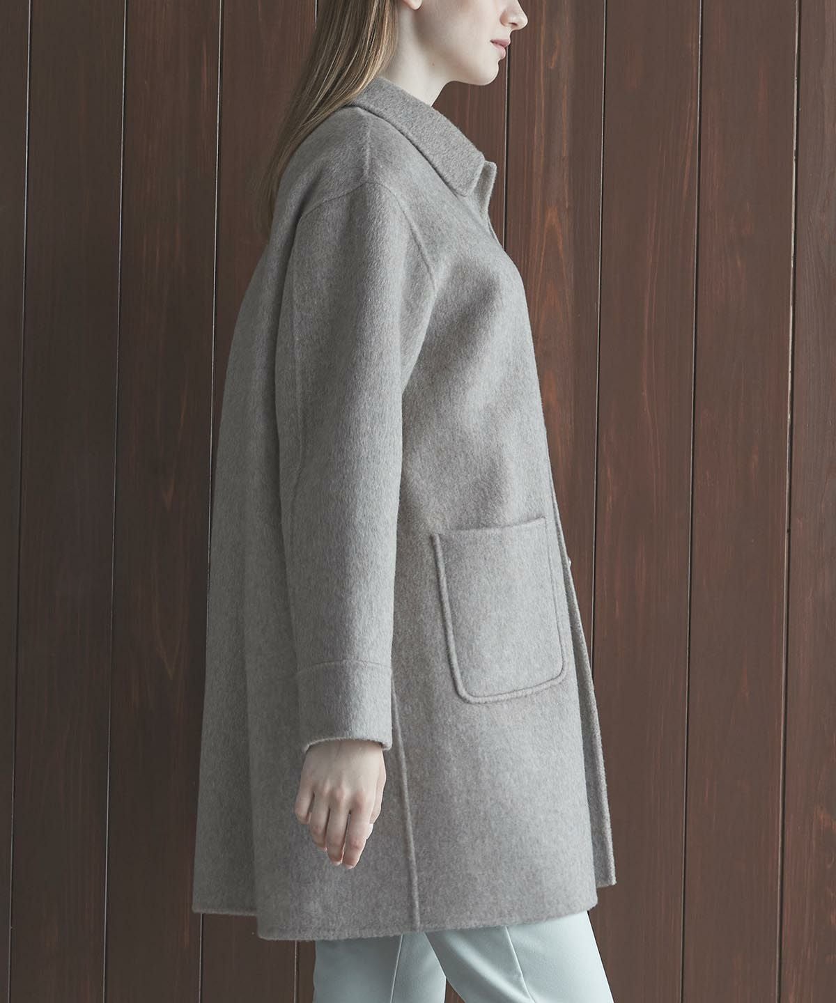 モデル着用画像（ブラウン）