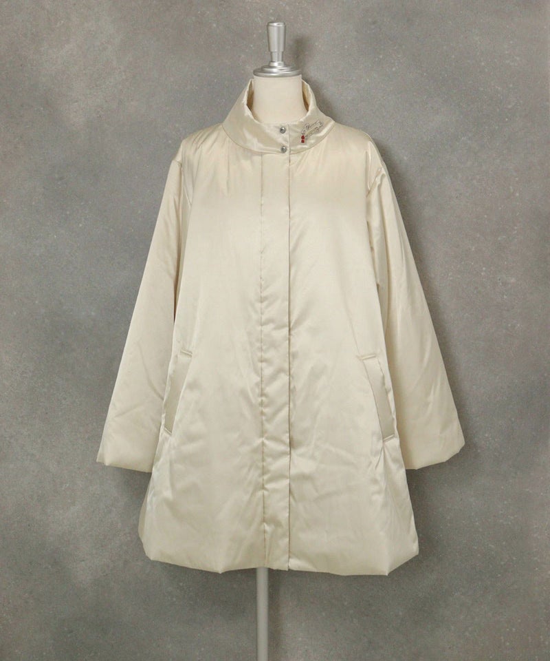 DOGモチーフ撥水中綿コート（ベージュ）