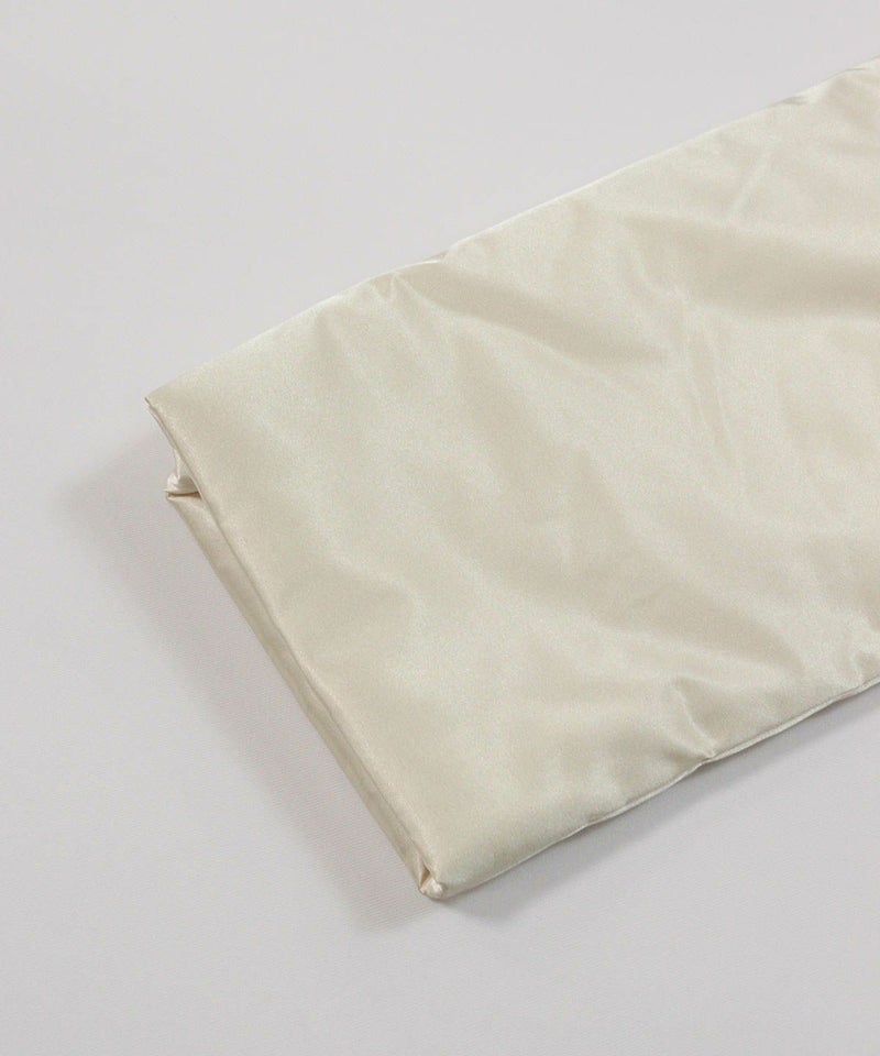 袖口部分（ベージュ）