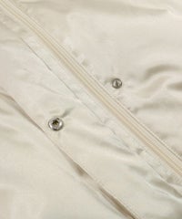 ボタン部分（ベージュ）