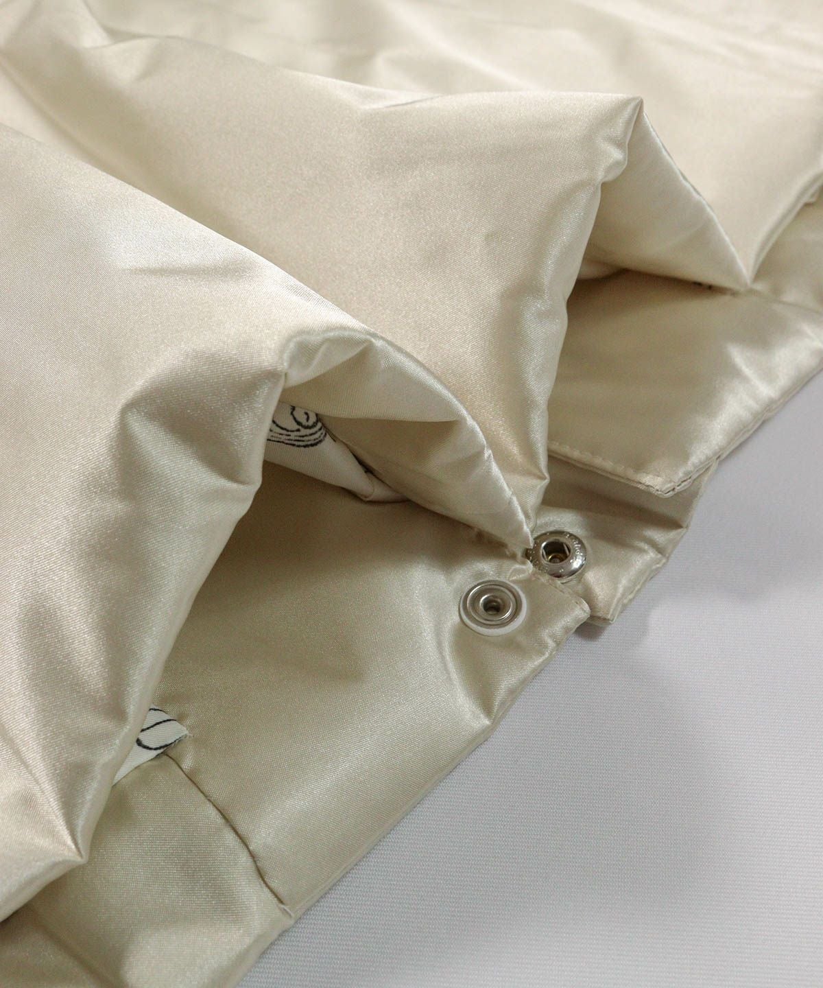 生地感（ベージュ）