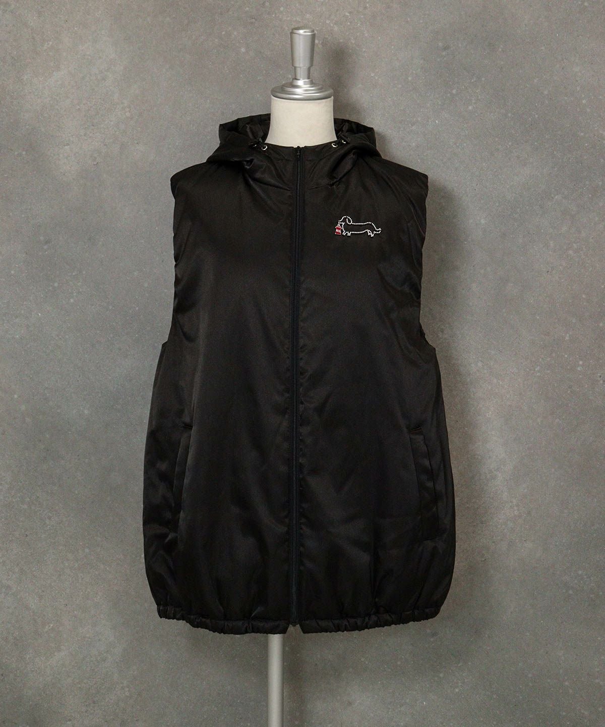 フード付き撥水中綿ベスト（ブラック）
