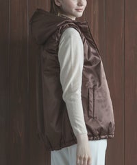 モデル着用画像（ブラウン）