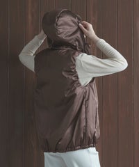 モデル着用画像（ブラウン）