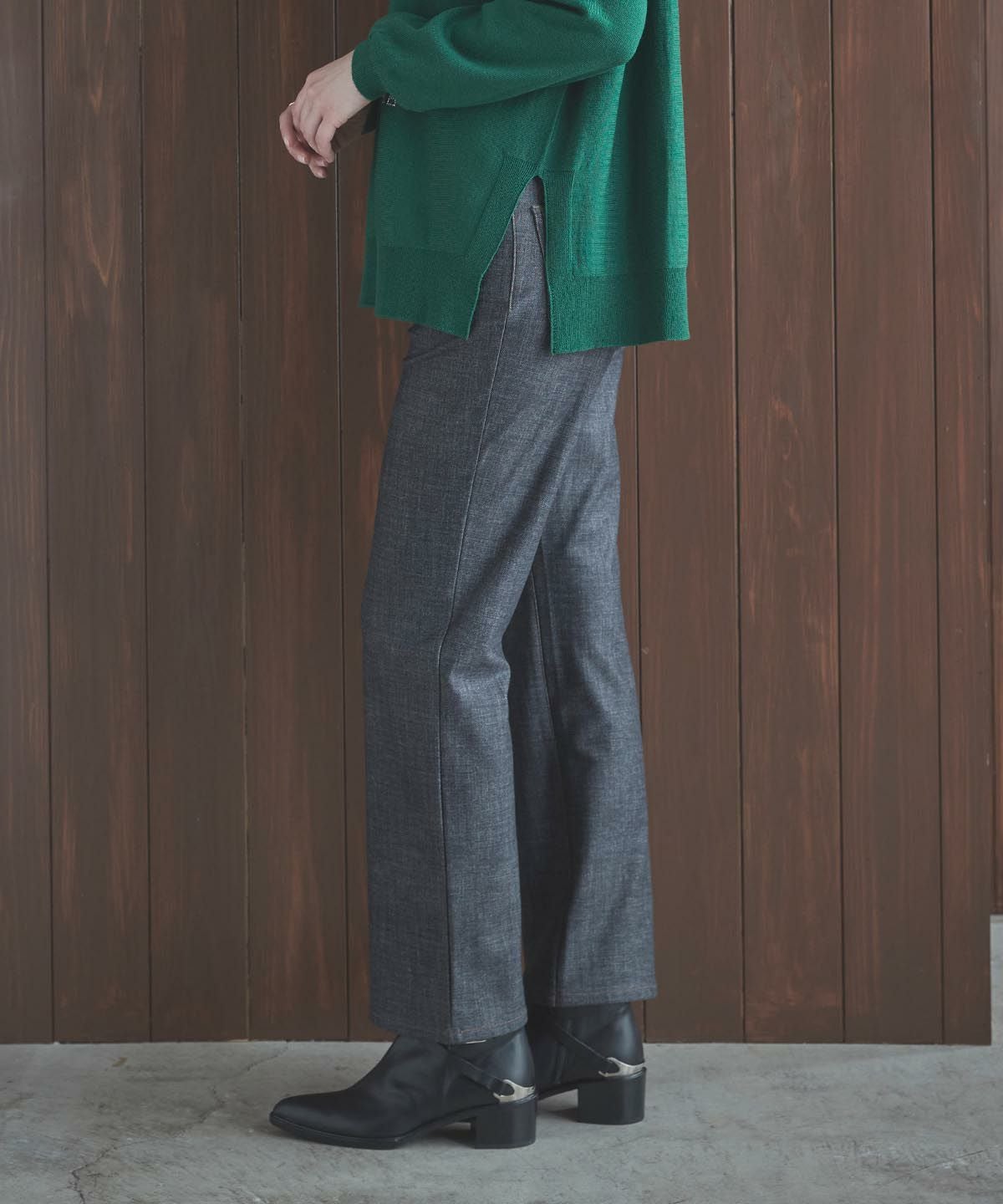 モデル着用画像(ブラック)