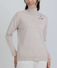 モデル着用画像（ベージュ）