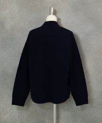 ウール100％カラフルピコニット後（ネイビー）