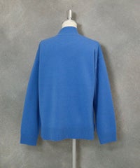 ウール100％カラフルピコニット後（ブルー）