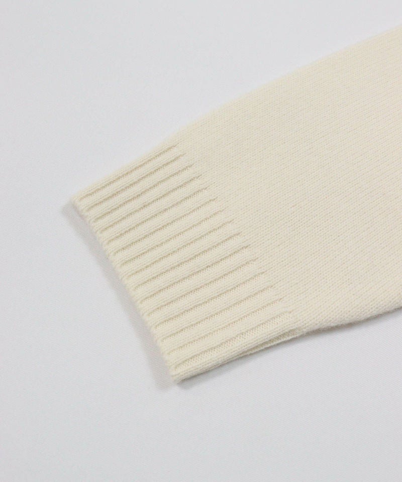 袖口部分（ホワイト）