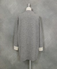 ウール100％ニットチュニック後（ライトグレー）
