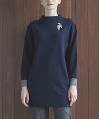 モデル着用画像（ネイビー）