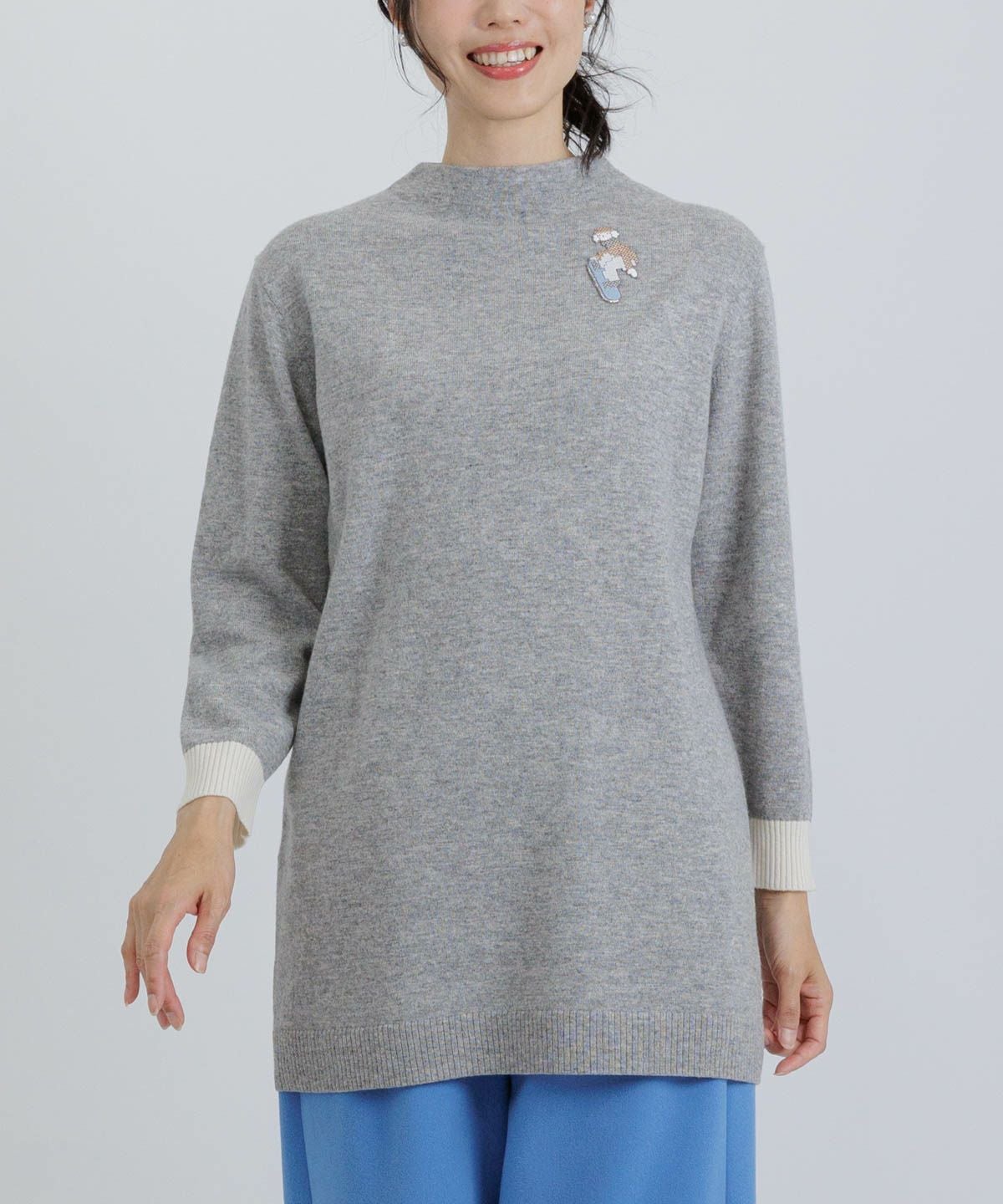 モデル着用画像（ライトグレー）