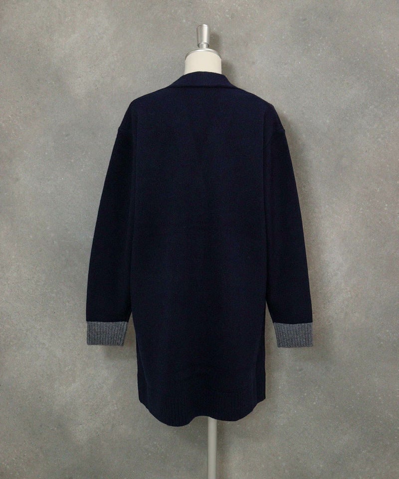 ウール100％チュニック丈カーディガン後（ネイビー）