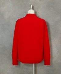ウール100％ツイストネックニット後（レッド）