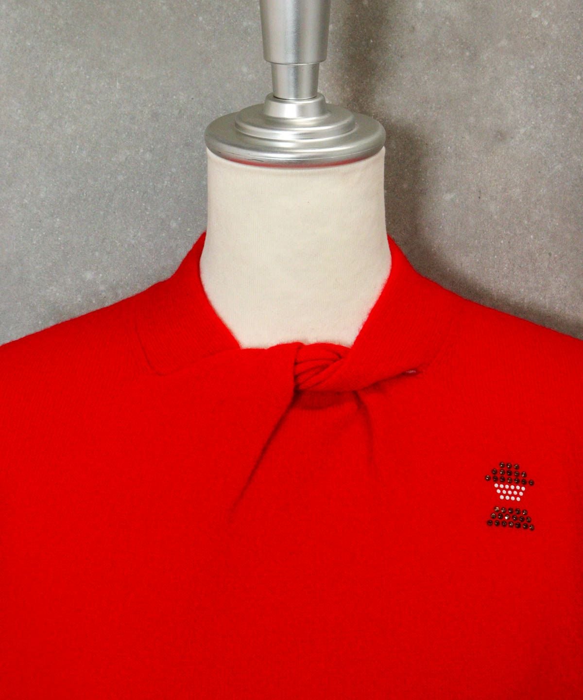 首元部分(レッド)