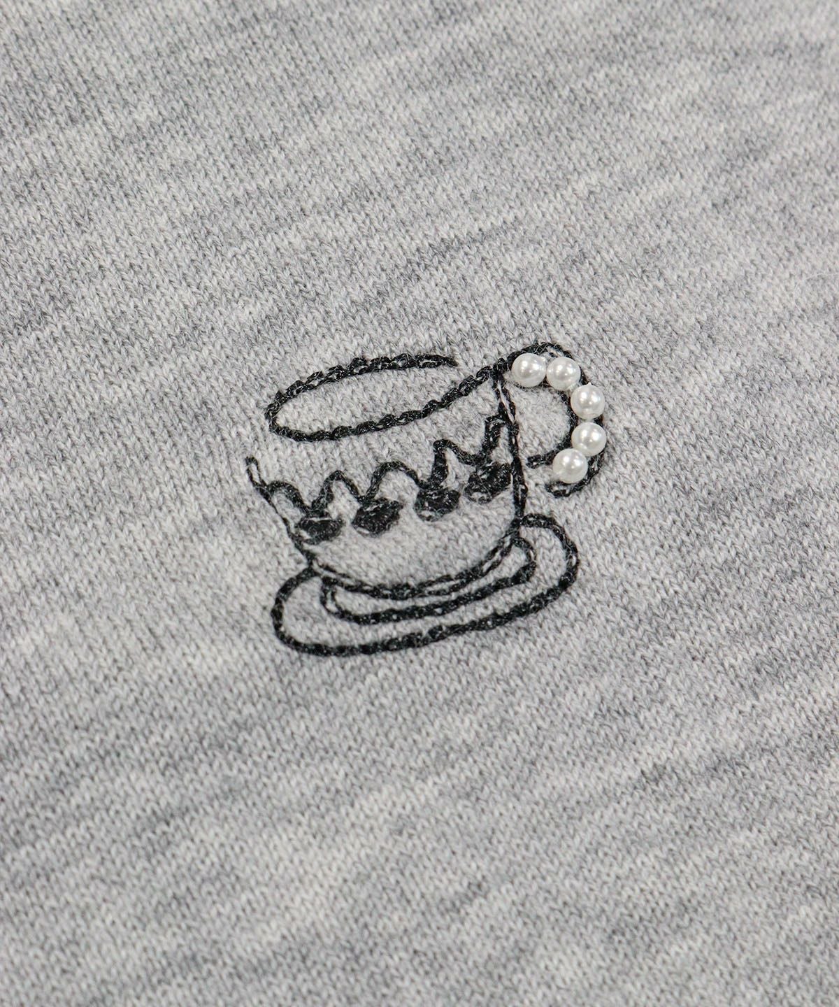 モチーフ刺繍アップ(ライトグレー)