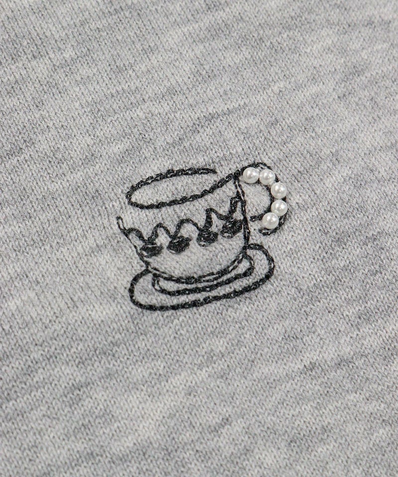モチーフ刺繍アップ(ライトグレー)