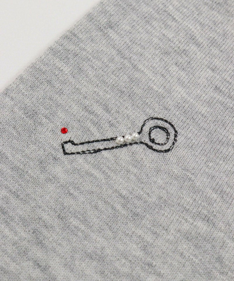 モチーフ刺繍アップ(ライトグレー)