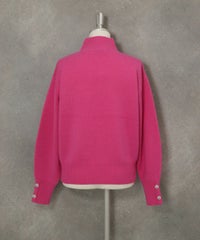 ウール100％袖ボタンニット(ピンク)後ろ