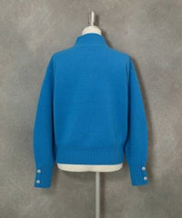 ウール100％袖ボタンニット(ライトブルー)後ろ