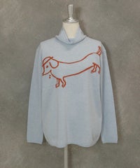 ウール100％DOG刺繍ハイネックニット（ライトブルー）