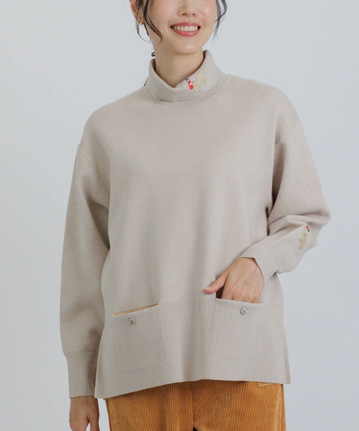 モデル着用画像（ベージュ）