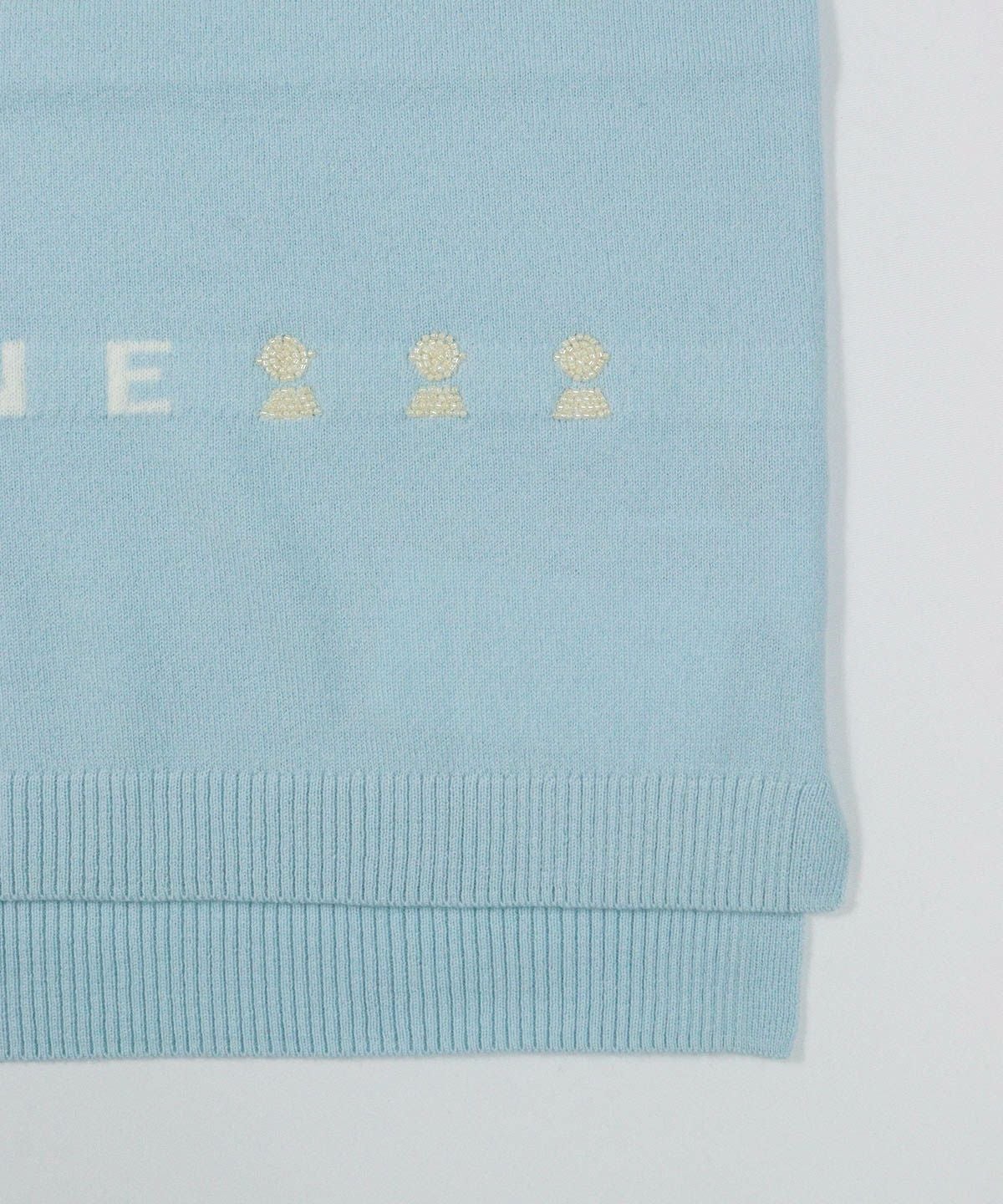 デザイン部分（ライトブルー）