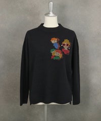 ウール100％ピクセル刺繍ニット（ブラック）