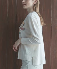 モデル着用画像（ホワイト）