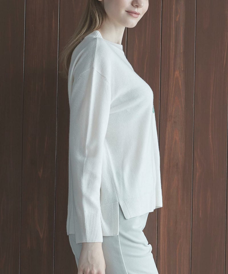 モデル着用画像（ホワイト）