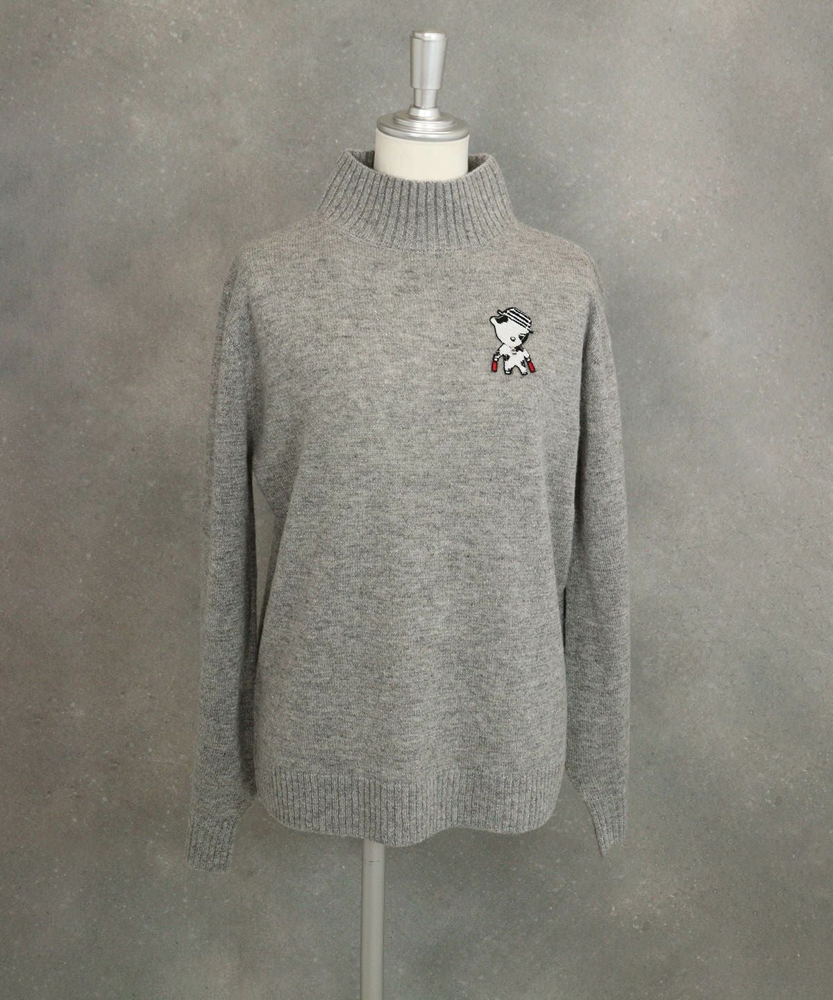  ウール混ポイントワッペンニット（グレー）