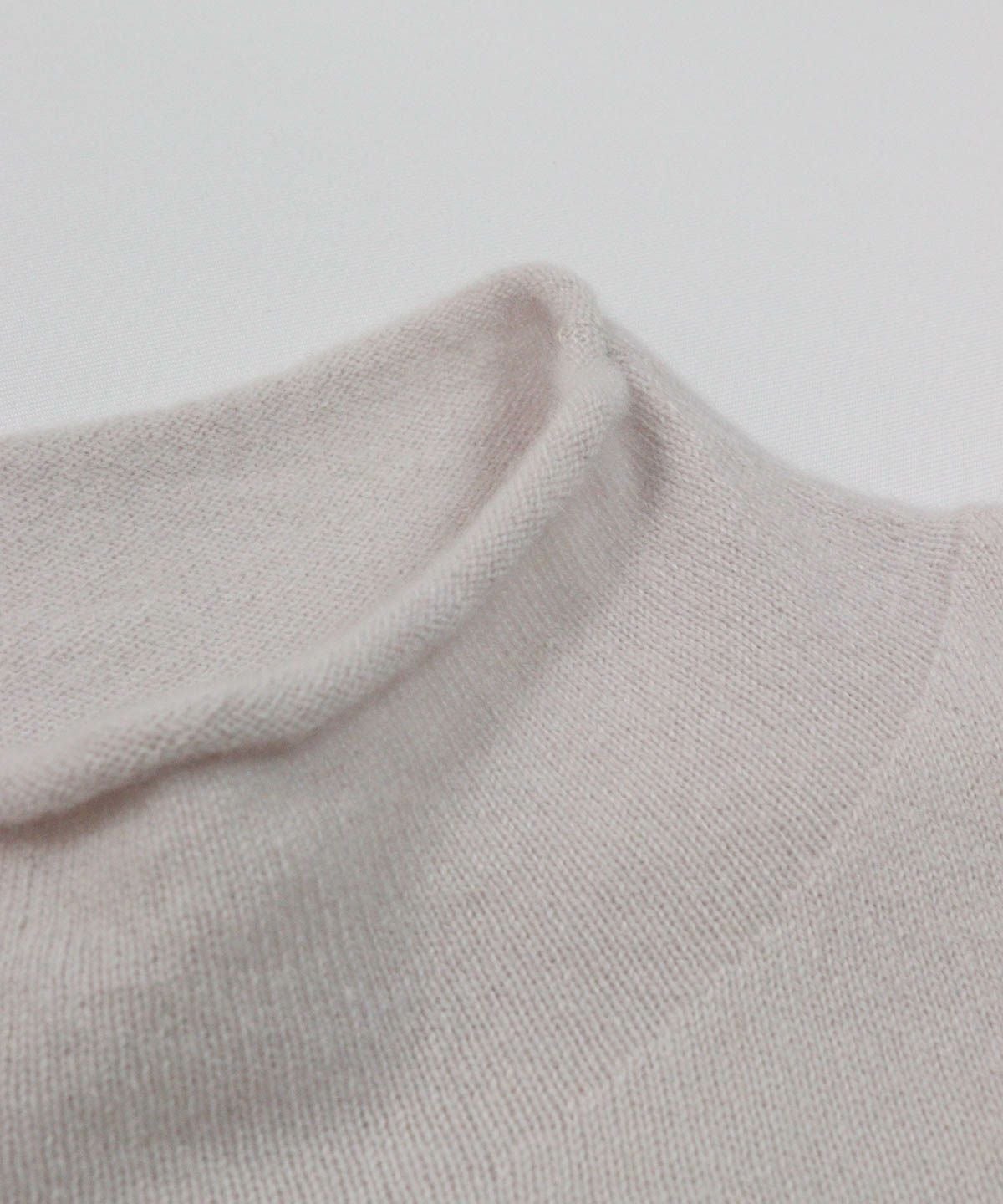 首元部分（ベージュ）