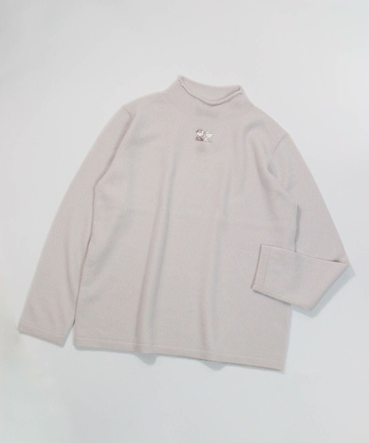  カシミヤ100％ロール襟ニット（ベージュ）