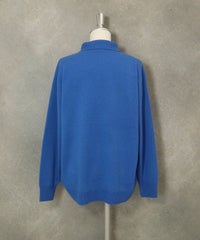 カシミヤ100％襟付きニット(ブルー)後ろ