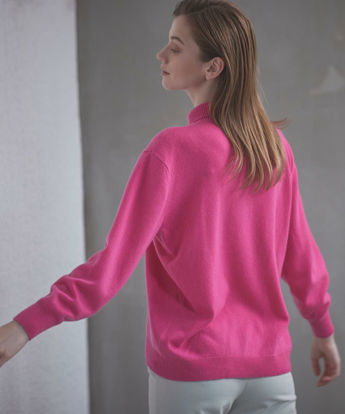 カシミヤ100％襟付きニット|スタジオピッコーネ - ゴルフウェアや婦人