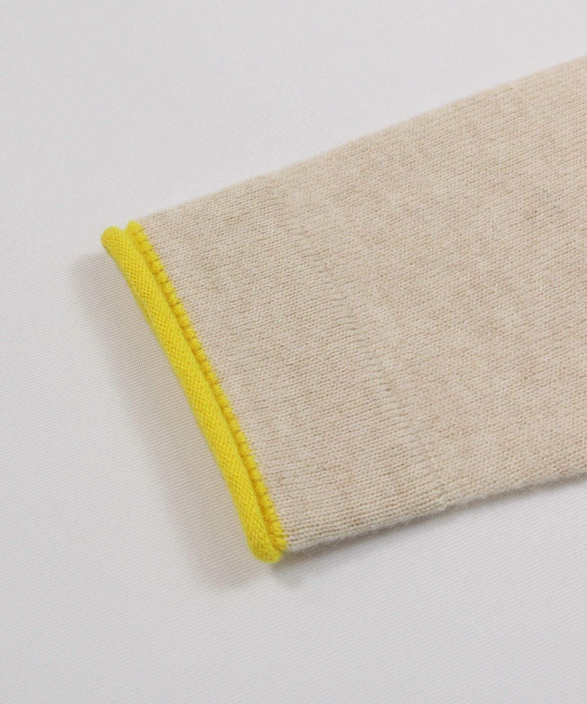 袖口(ベージュ)