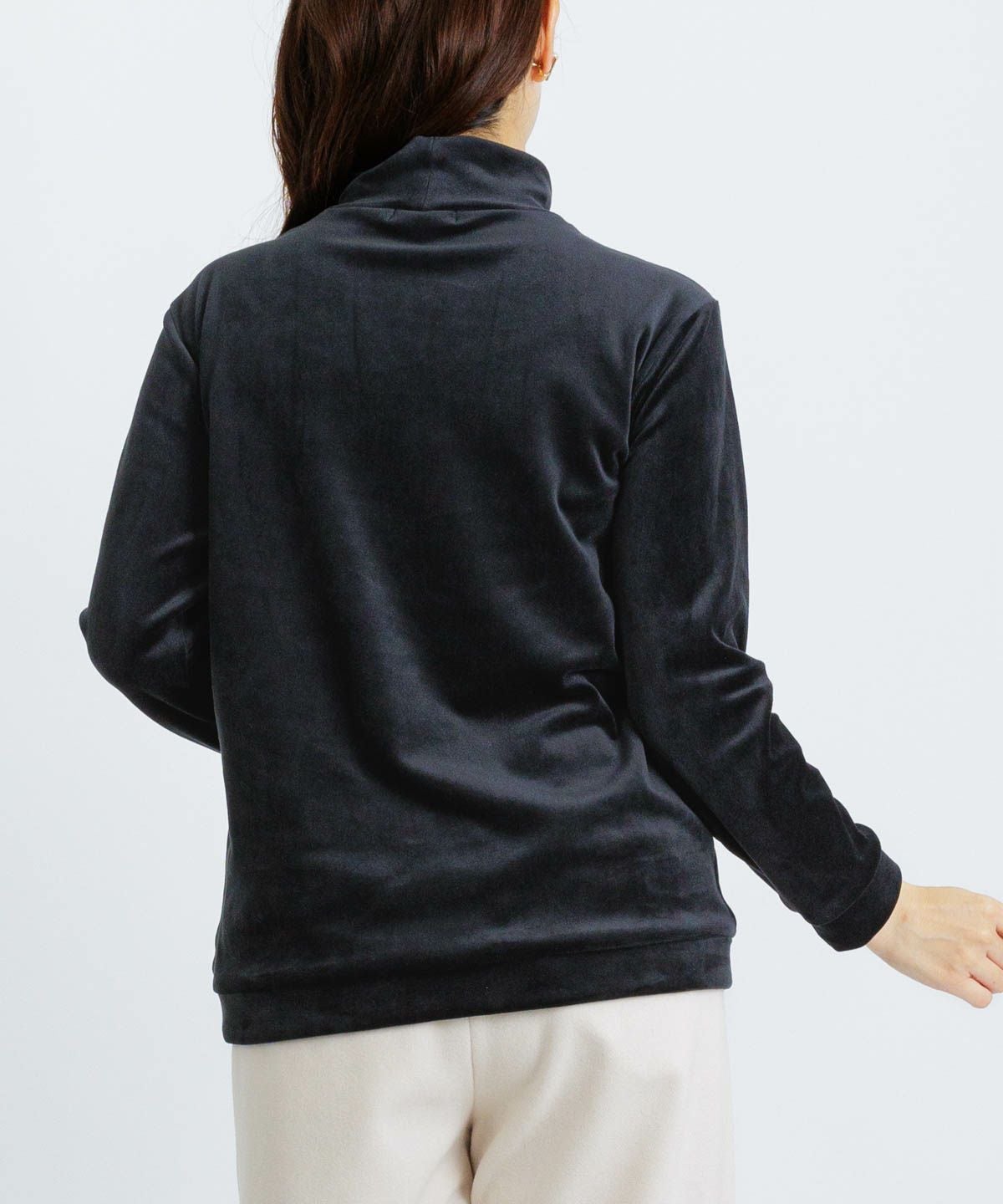 モデル着用画像(ブラック)