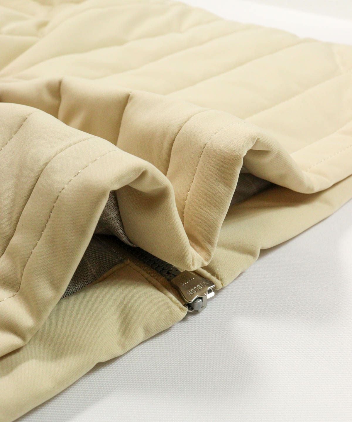 生地感（ベージュ）