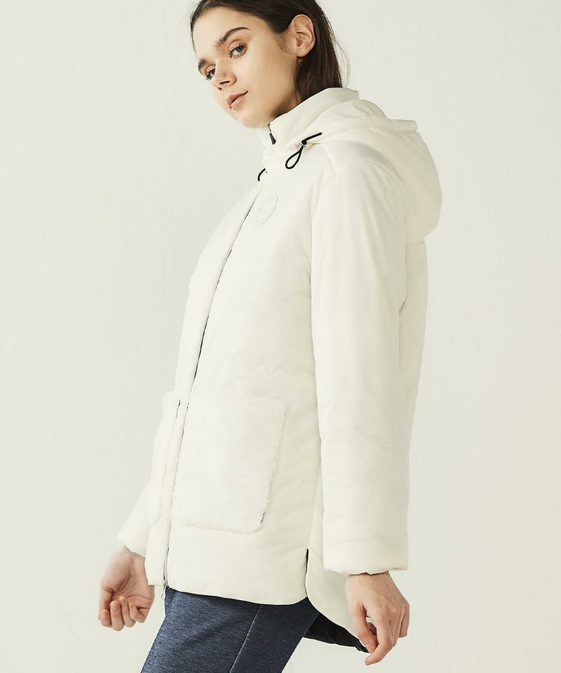 モデル着用画像（ホワイト）