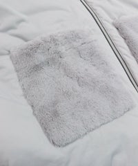 ポケット部分（ライトグレー）