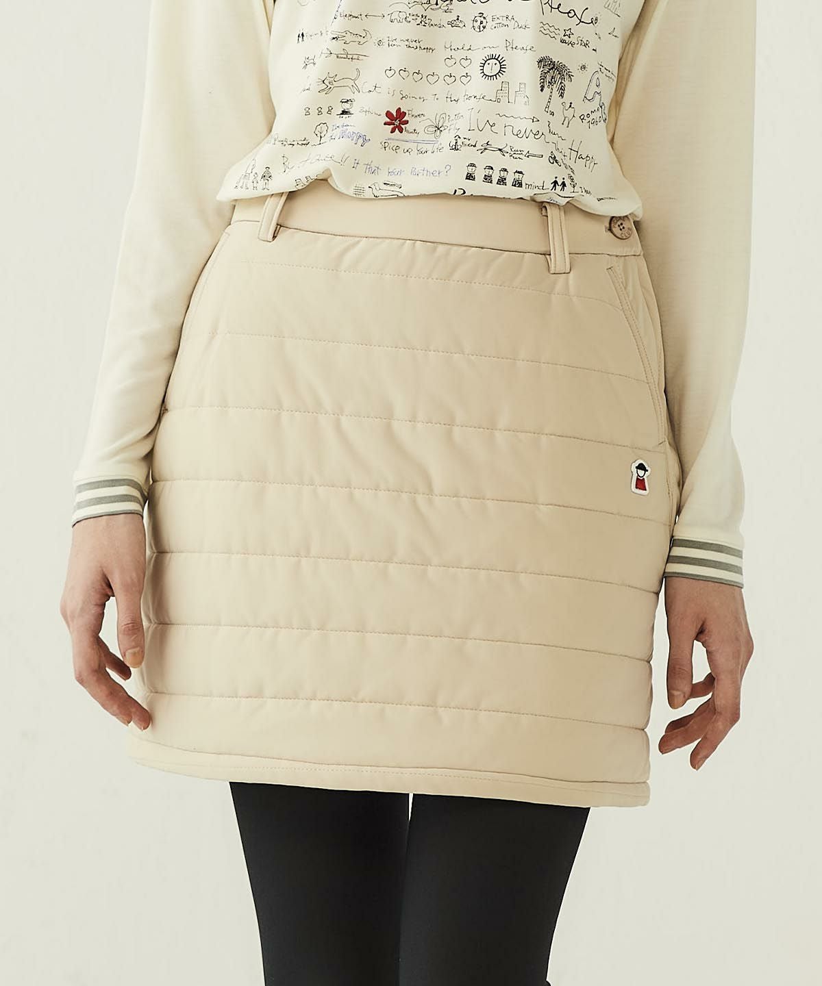 モデル着用画像(ベージュ)