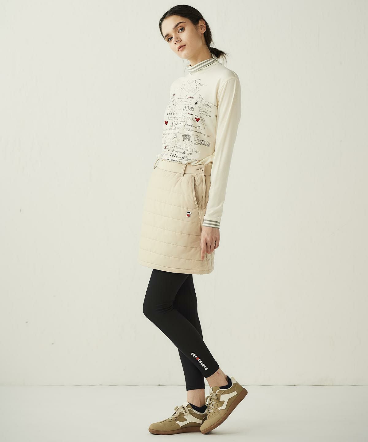 モデル着用画像(ベージュ)