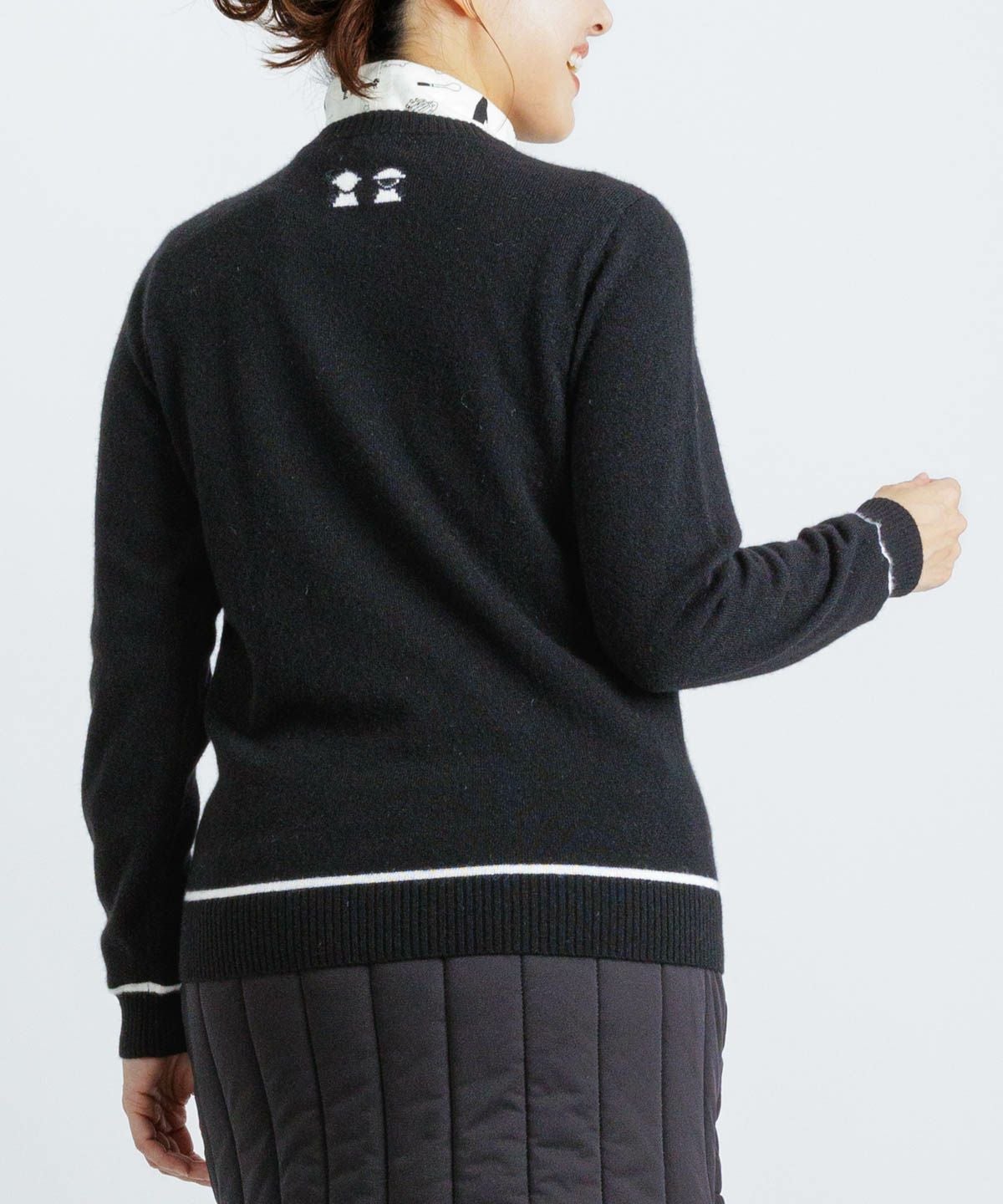 モデル着用画像（ブラック）