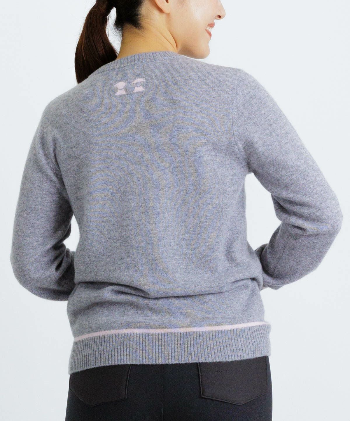 モデル着用画像（グレー）