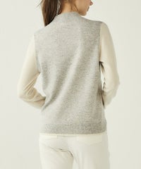 モデル着用画像（ライトグレー）